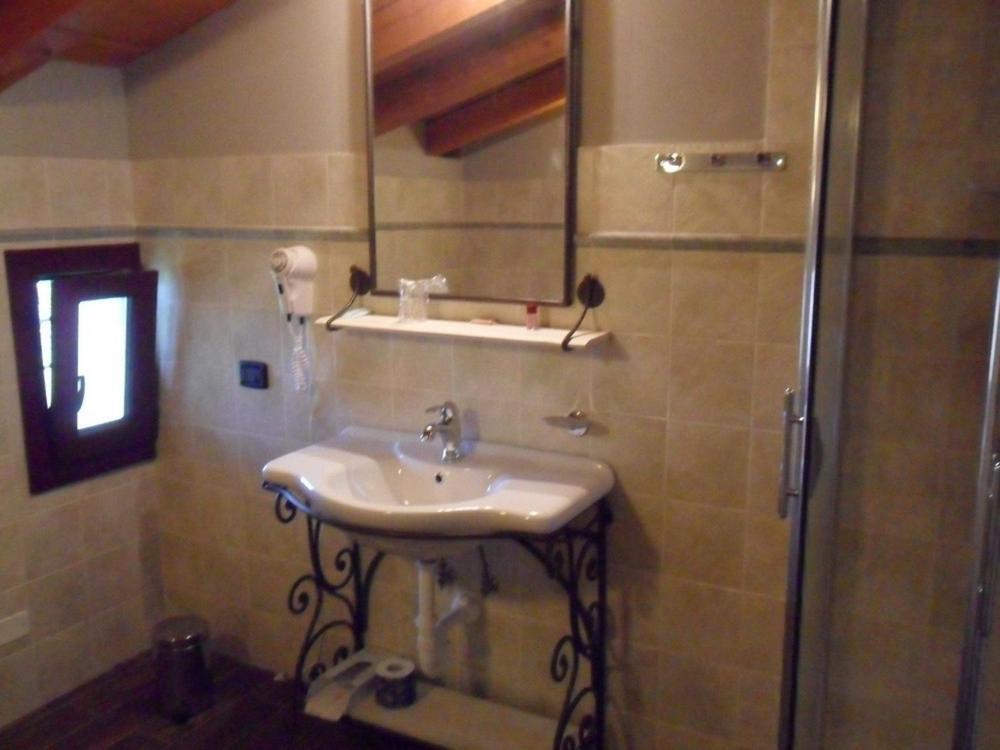 Agriturismo Al Navile 말랄베르고 객실 사진